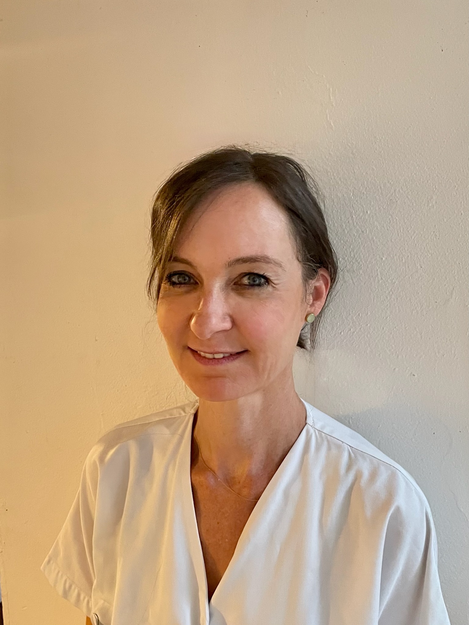 Estelle Eyraud praticienne en médecine traditionnelle chinoise ouest Lyon